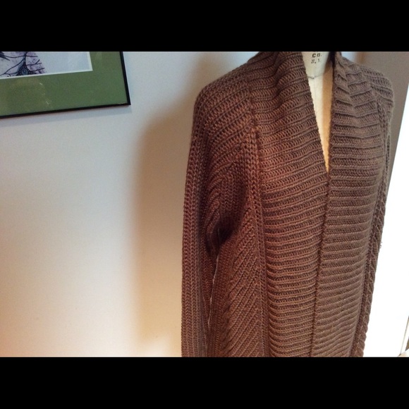 Sweater - Picture 3 of 6